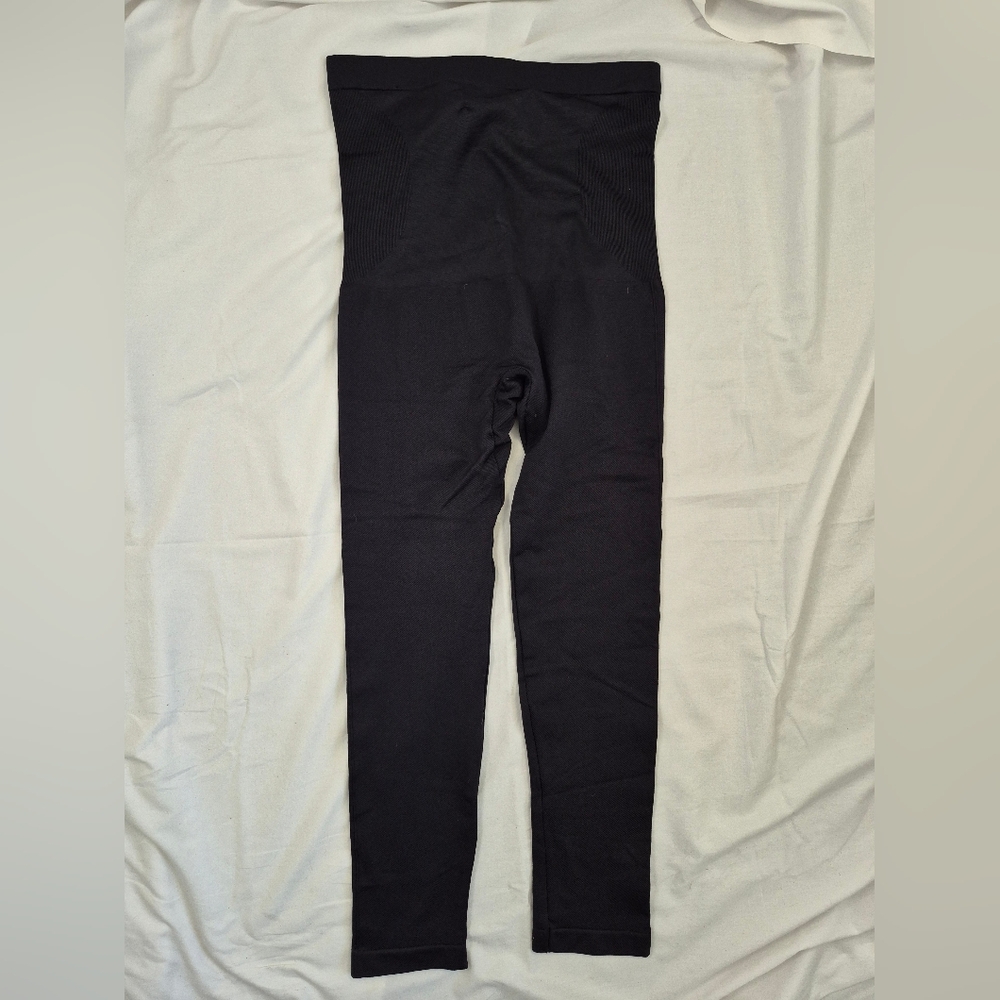 Empetua by Shapermint Black Leggings L